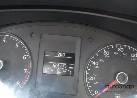 2012 Volkswagen Jetta 2.0L S из США, поврежденный, VIN 3VW2K7AJ5CM334784